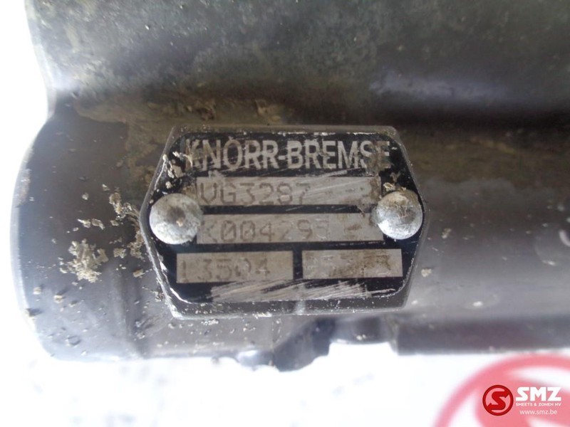 KNORR BREMSE Occ knor bremse koppelingspomp vg3287 - Cilindër freksioni për Kamioni: foto 2 KNORR BREMSE Occ knor bremse koppelingspomp vg3287 - Cilindër freksioni për Kamioni: foto 2