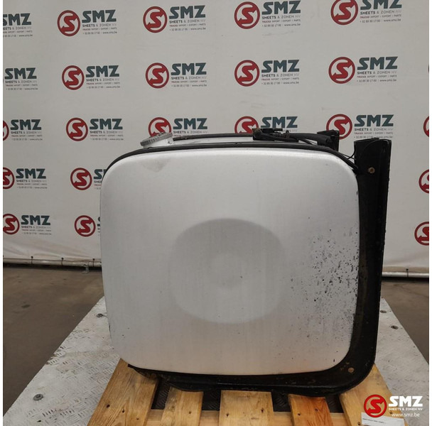 MAN Occ brandstoftank 330L + brandstofniveausensor + s - Serbatori i karburantit për Kamioni: foto 4 MAN Occ brandstoftank 330L + brandstofniveausensor + s - Serbatori i karburantit për Kamioni: foto 4
