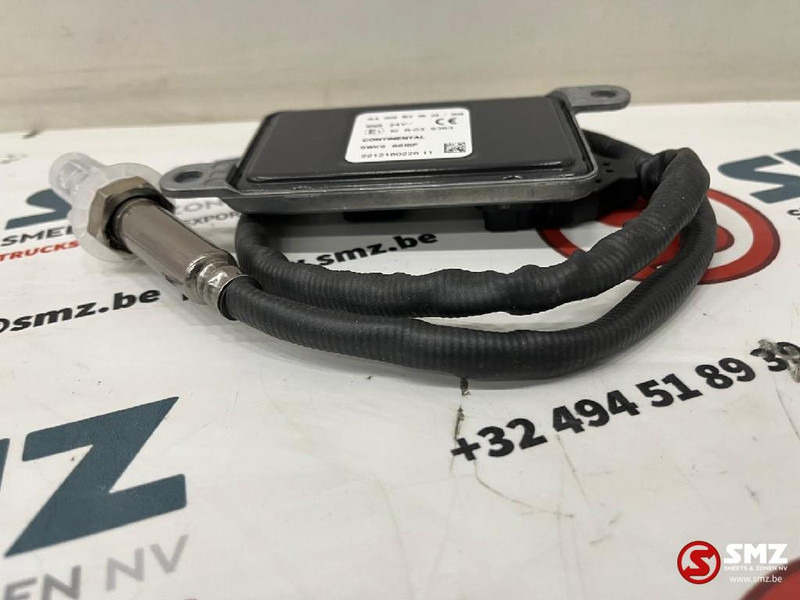 Mercedes-Benz Nox sensor voor katalysator mercedes - Sensor për Kamioni: foto 2 Mercedes-Benz Nox sensor voor katalysator mercedes - Sensor për Kamioni: foto 2