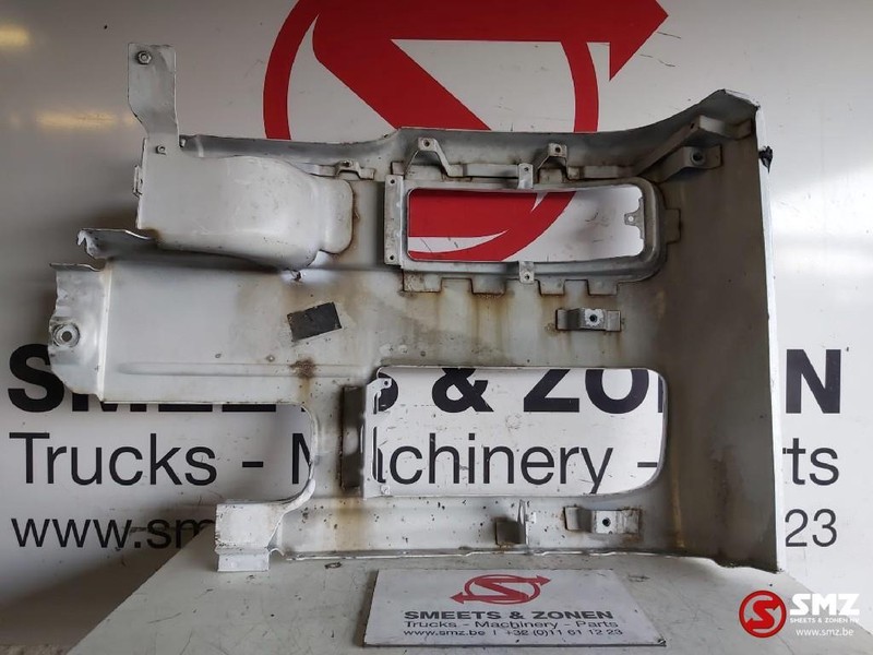 Mercedes-Benz Occ Bumperhoek rechts Mercedes Actros MP1 - Qoshja e parakolpit për Kamioni: foto 2 Mercedes-Benz Occ Bumperhoek rechts Mercedes Actros MP1 - Qoshja e parakolpit për Kamioni: foto 2