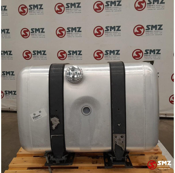 Mercedes-Benz Occ brandstoftank 390L Mercedes - Serbatori i karburantit për Kamioni: foto 1 Mercedes-Benz Occ brandstoftank 390L Mercedes - Serbatori i karburantit për Kamioni: foto 1