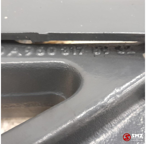 Mercedes-Benz Occ montagebeugels links Mercedes - Telajo/ Shasia për Kamioni: foto 4 Mercedes-Benz Occ montagebeugels links Mercedes - Telajo/ Shasia për Kamioni: foto 4