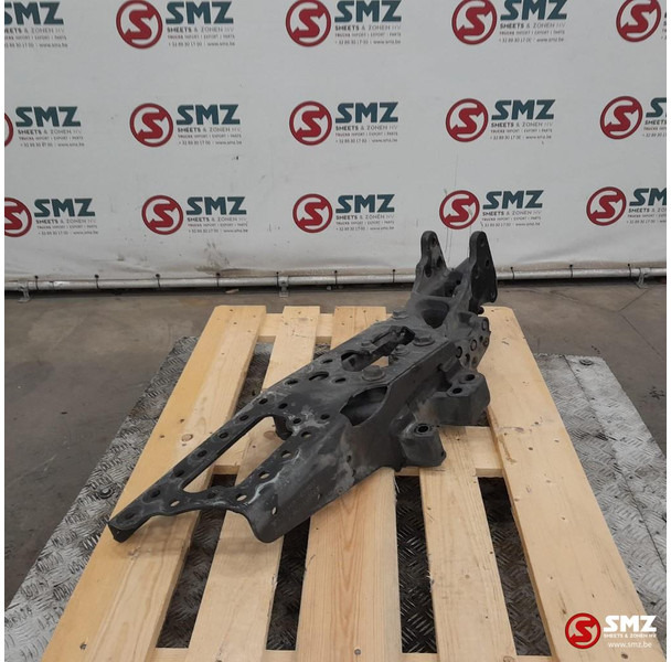 Mercedes-Benz Occ montagebeugels rechts Mercedes - Telajo/ Shasia për Kamioni: foto 4 Mercedes-Benz Occ montagebeugels rechts Mercedes - Telajo/ Shasia për Kamioni: foto 4