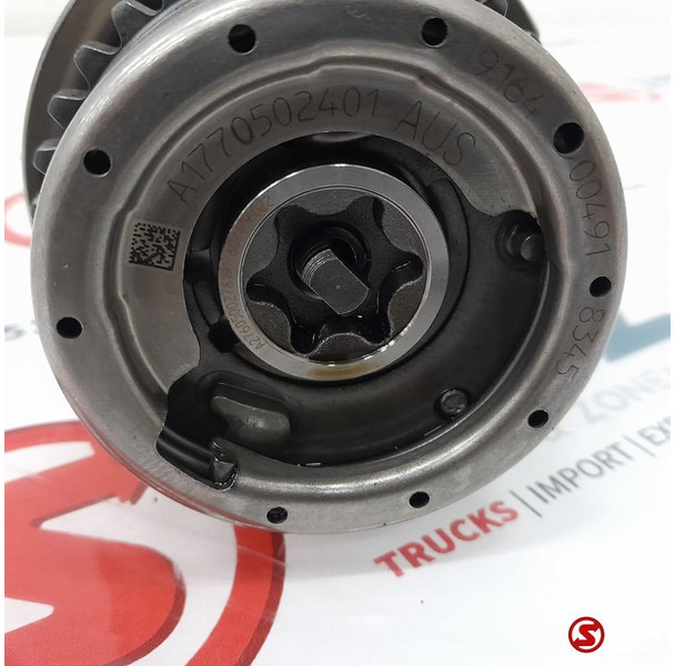 Mercedes-Benz Occ nokkenas AMG C63S Mercedes - Boshti me gunga për Veturë: foto 5 Mercedes-Benz Occ nokkenas AMG C63S Mercedes - Boshti me gunga për Veturë: foto 5