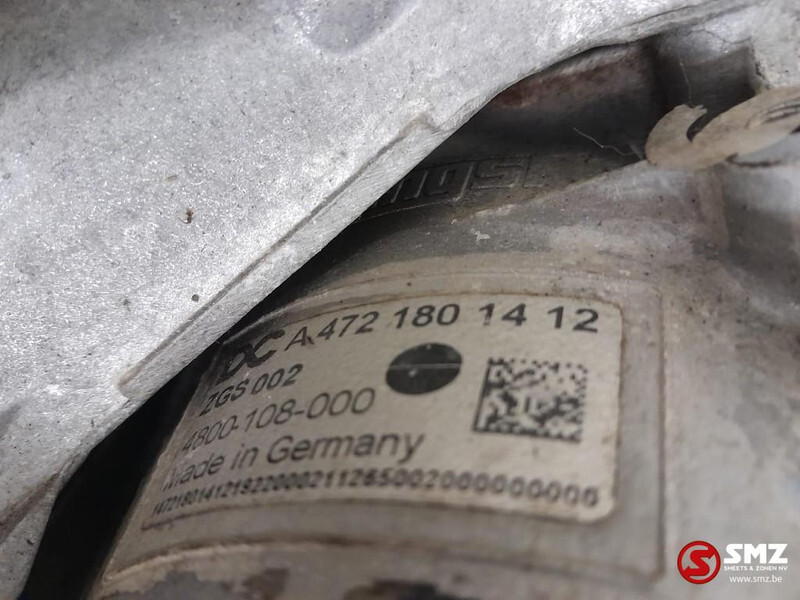 Mercedes-Benz Occ oliefilter + oliekoeler Mercedes - Filtri i vajit për Kamioni: foto 4 Mercedes-Benz Occ oliefilter + oliekoeler Mercedes - Filtri i vajit për Kamioni: foto 4