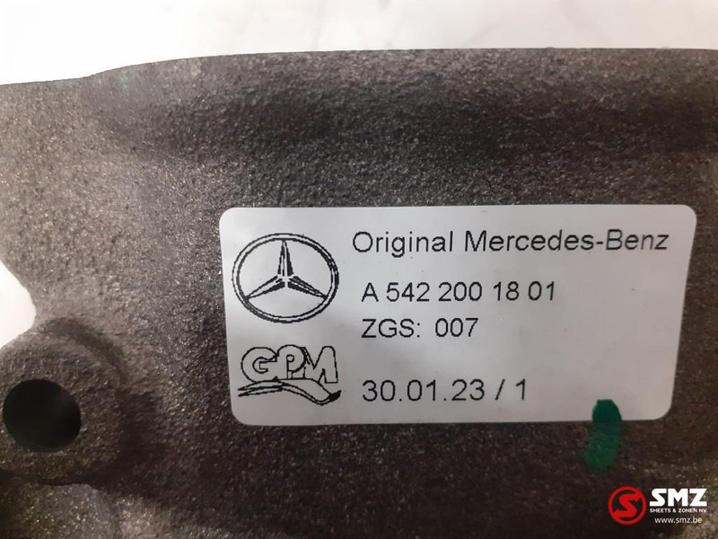 Pompë ftohëse për Kamioni i ri Mercedes-Benz waterpomp OM501LA Mercedes: foto 6