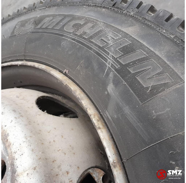 Michelin Occ vrachtwagenband 295/60R22.5 150/147K Michelin - Gomë për Kamioni: foto 2 Michelin Occ vrachtwagenband 295/60R22.5 150/147K Michelin - Gomë për Kamioni: foto 2