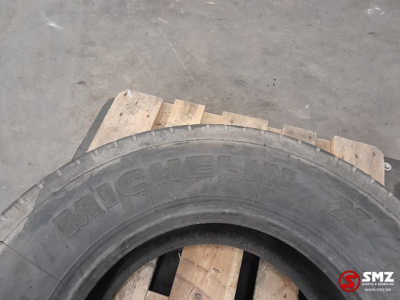 Michelin Occ vrachtwagenband Michelin 265/70R19.5 - Gomë për Kamioni: foto 2 Michelin Occ vrachtwagenband Michelin 265/70R19.5 - Gomë për Kamioni: foto 2