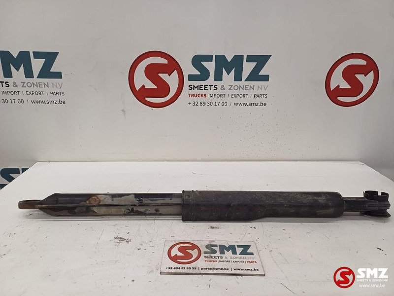 Renault Occ cabinekantelcilinder Renault - Telajo/ Shasia për Kamioni: foto 2 Renault Occ cabinekantelcilinder Renault - Telajo/ Shasia për Kamioni: foto 2