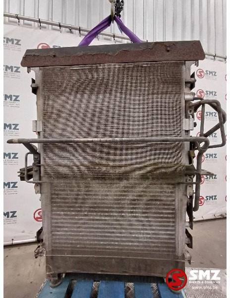 Renault Occ radiator Renault - Radiatori për Kamioni: foto 2 Renault Occ radiator Renault - Radiatori për Kamioni: foto 2