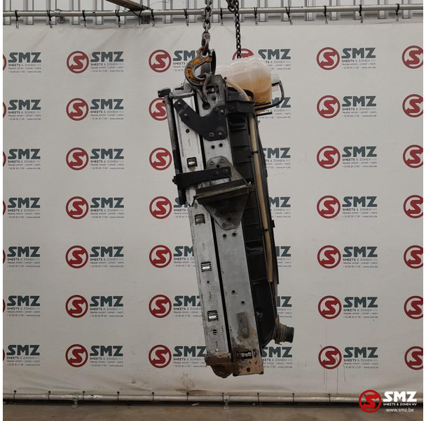 Renault Occ radiator + intercooler + expansievat Renault - Radiatori për Kamioni: foto 3 Renault Occ radiator + intercooler + expansievat Renault - Radiatori për Kamioni: foto 3