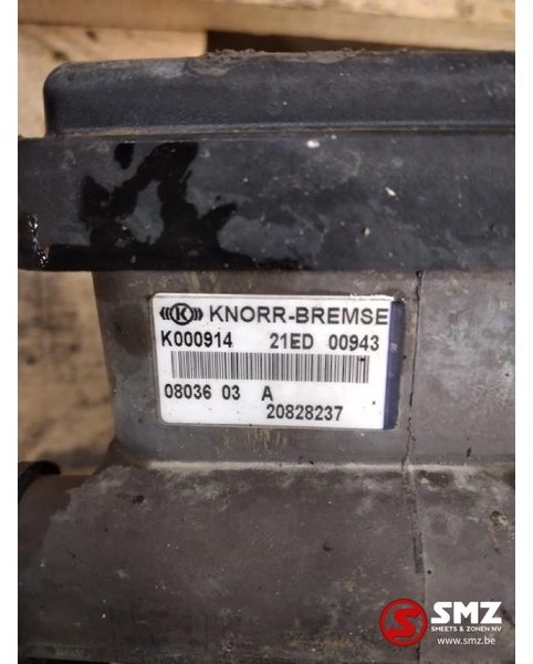 Volvo Occ Drukmodulator ABS 24V (eenkanaals) EBS5 - Valvul frenave për Kamioni: foto 2 Volvo Occ Drukmodulator ABS 24V (eenkanaals) EBS5 - Valvul frenave për Kamioni: foto 2