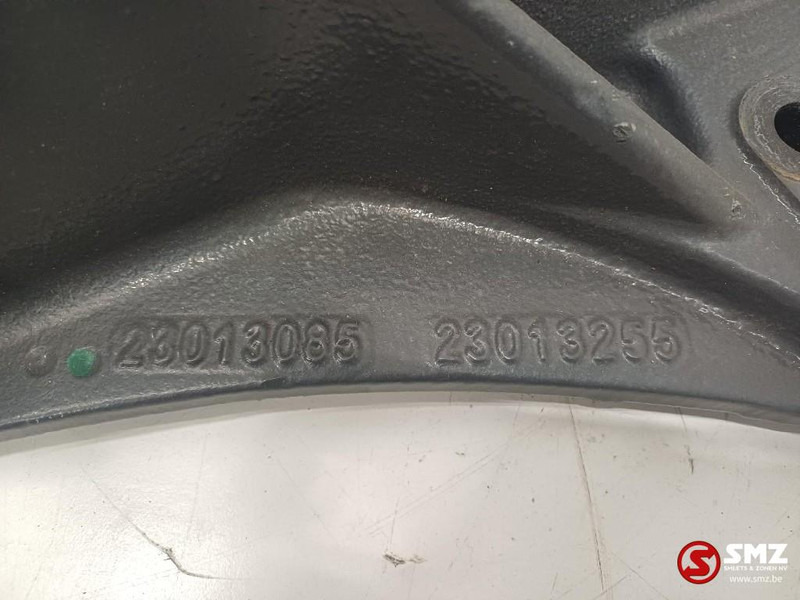 Pezullimi prej çeliku për Kamioni Volvo Occ bladveerverankering achteras Volvo: foto 6