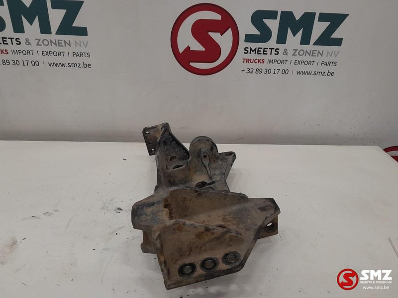 Volvo Occ frame uitbreidingsbeugel rechts vooraan Volvo - Telajo/ Shasia për Kamioni: foto 4 Volvo Occ frame uitbreidingsbeugel rechts vooraan Volvo - Telajo/ Shasia për Kamioni: foto 4