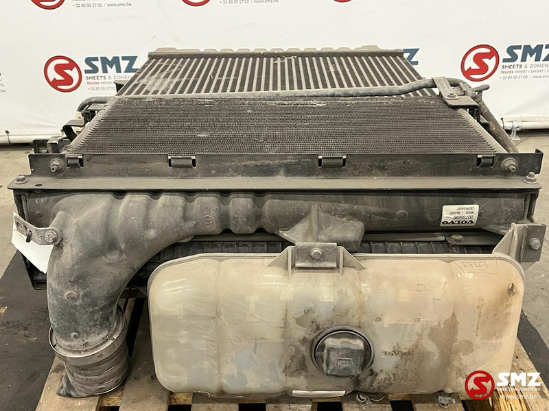Volvo Occ radiator + intercooler Volvo - Radiatori për Kamioni: foto 2 Volvo Occ radiator + intercooler Volvo - Radiatori për Kamioni: foto 2