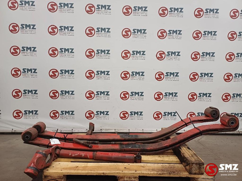 Volvo Occ set voorste bladveren met schokdempers en beug - Pezullimi prej çeliku për Kamioni: foto 2 Volvo Occ set voorste bladveren met schokdempers en beug - Pezullimi prej çeliku për Kamioni: foto 2