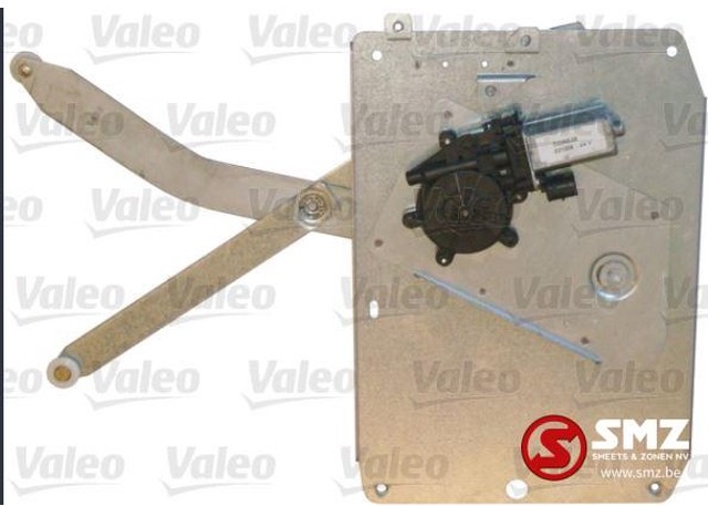 Volvo Raammechanisme links - Maniveli i dritares së motorit për Kamioni: foto 1 Volvo Raammechanisme links - Maniveli i dritares së motorit për Kamioni: foto 1
