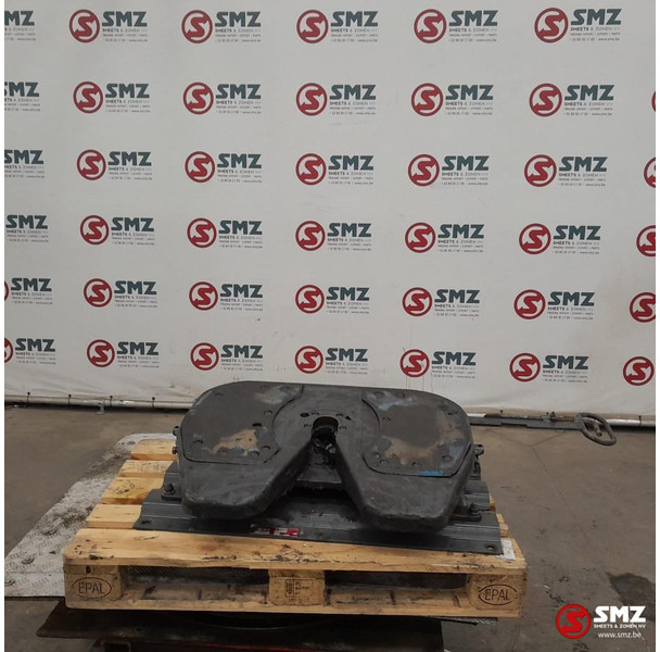 Jost Occ koppelschotel JSK37C + montageplaat Jost - Bashkues i rrotës së pestë për Kamioni: foto 1 Jost Occ koppelschotel JSK37C + montageplaat Jost - Bashkues i rrotës së pestë për Kamioni: foto 1