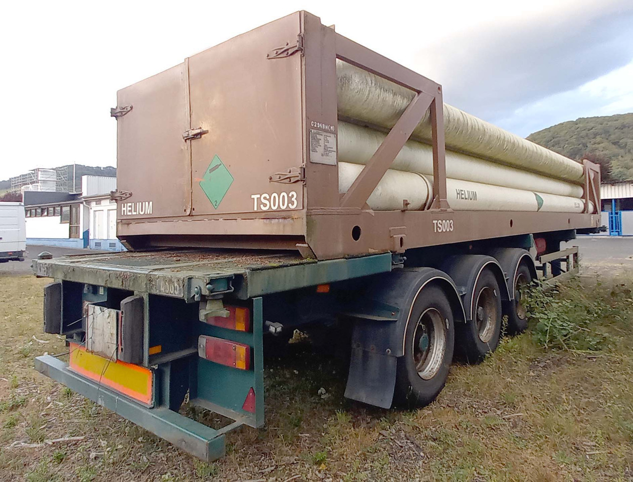 FRUEHAUF Gas tank tube semi-trailer used for compressed helium, hydrogen, Wasserstoff - Gjysmë rimorkio me bot: foto 3 FRUEHAUF Gas tank tube semi-trailer used for compressed helium, hydrogen, Wasserstoff - Gjysmë rimorkio me bot: foto 3