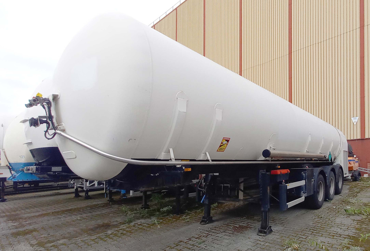 GOFA Gas tank semi-trailer cryogenic used for nitrogen, argon, oxygen, LIN, LOX, LAR - Gjysmë rimorkio me bot: foto 2 GOFA Gas tank semi-trailer cryogenic used for nitrogen, argon, oxygen, LIN, LOX, LAR - Gjysmë rimorkio me bot: foto 2