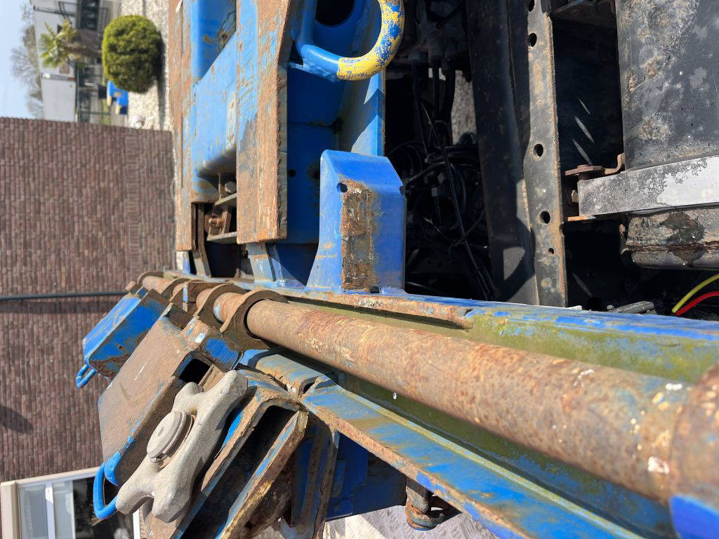 Krone 40FT HC, Voor en achter-uitschuifbaar, BPW 3 stuks - Transportjer kontejnerësh/ Gjysmë rimorkio me karroceri të çmontueshme: foto 5 Krone 40FT HC, Voor en achter-uitschuifbaar, BPW 3 stuks - Transportjer kontejnerësh/ Gjysmë rimorkio me karroceri të çmontueshme: foto 5