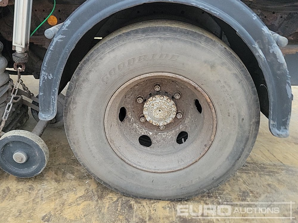 Makinë fshirëse për rrugët 2006 Iveco ML75E17S: foto 10