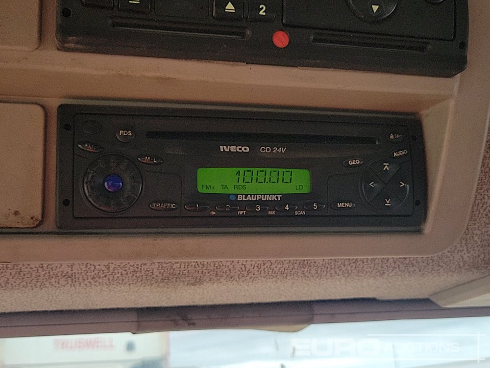 Makinë fshirëse për rrugët 2006 Iveco ML75E17S: foto 43