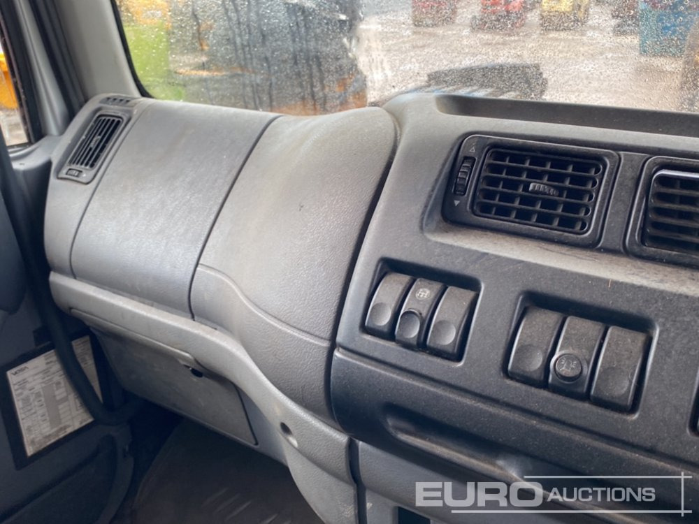 Kamion vetëshkarkues 2007 DAF LF45-160: foto 16