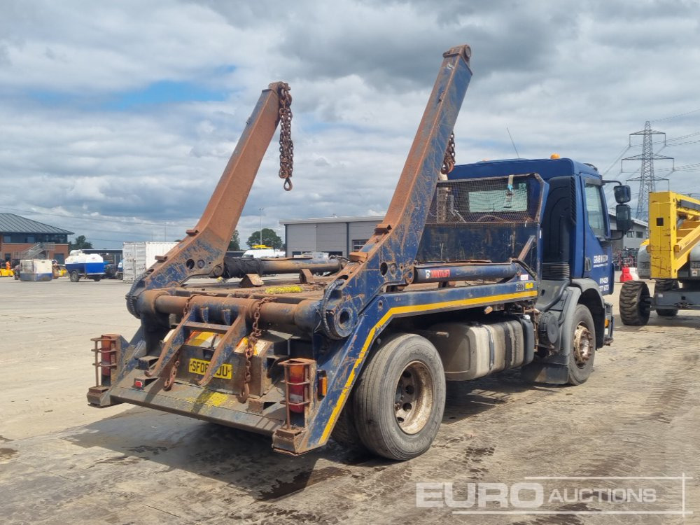 2008 Volvo 4x2 Skip Loader Lorry, Extendable Arms, Manual Gearbox - Fadromë ngarkuese: foto 5 2008 Volvo 4x2 Skip Loader Lorry, Extendable Arms, Manual Gearbox - Fadromë ngarkuese: foto 5