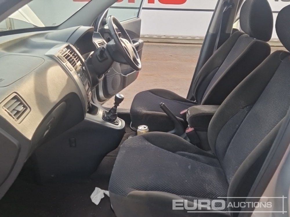 SUV 2010 Hyundai Tucson: foto 24