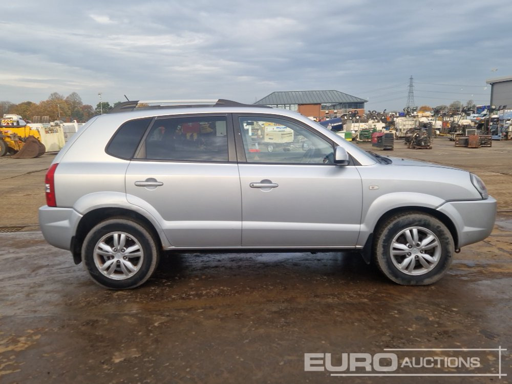SUV 2010 Hyundai Tucson: foto 6