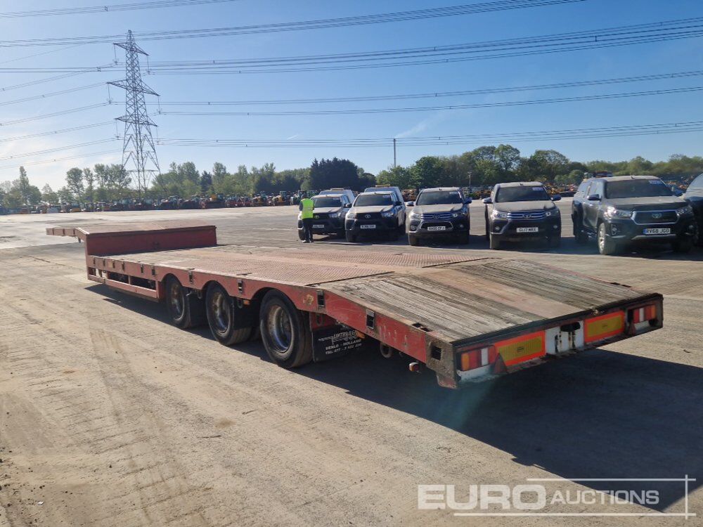 2011 Lin Trailers Tri Axle Extendable Step Frame Low Loader Trailer, Outriggers, Rear Steer - Gjysmë rimorkio me plan ngarkimi të ulët: foto 3 2011 Lin Trailers Tri Axle Extendable Step Frame Low Loader Trailer, Outriggers, Rear Steer - Gjysmë rimorkio me plan ngarkimi të ulët: foto 3