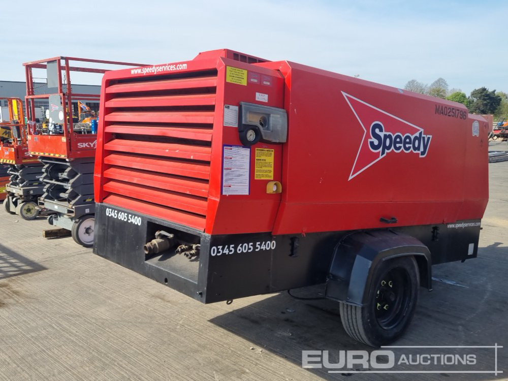 2012 Atlas Copco XAHS237 - Kompresor ajri: foto 5 2012 Atlas Copco XAHS237 - Kompresor ajri: foto 5