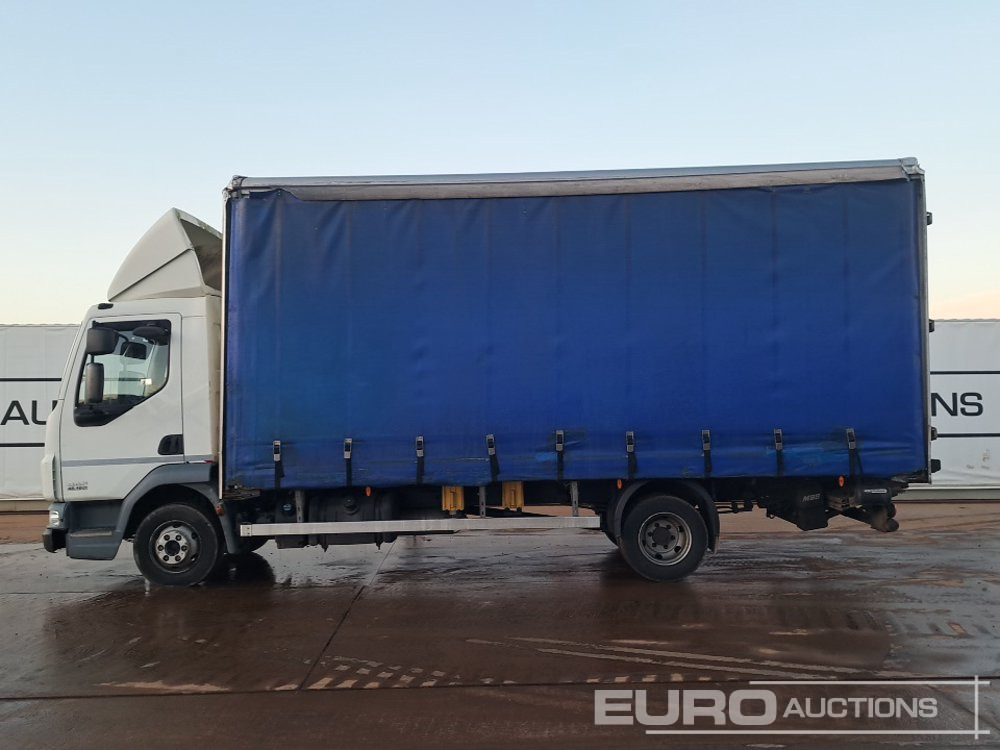 2012 DAF LF45.160 - Kamion me tendë: foto 2 2012 DAF LF45.160 - Kamion me tendë: foto 2