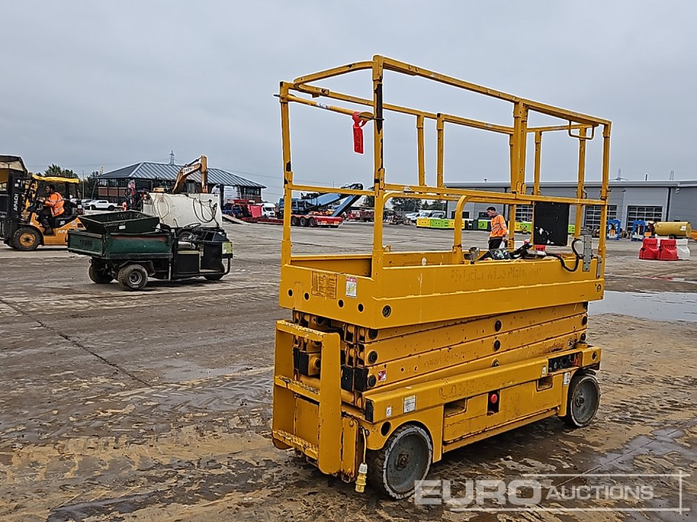 2012 Haulotte Compact 10N - Platformë ajrore: foto 5 2012 Haulotte Compact 10N - Platformë ajrore: foto 5