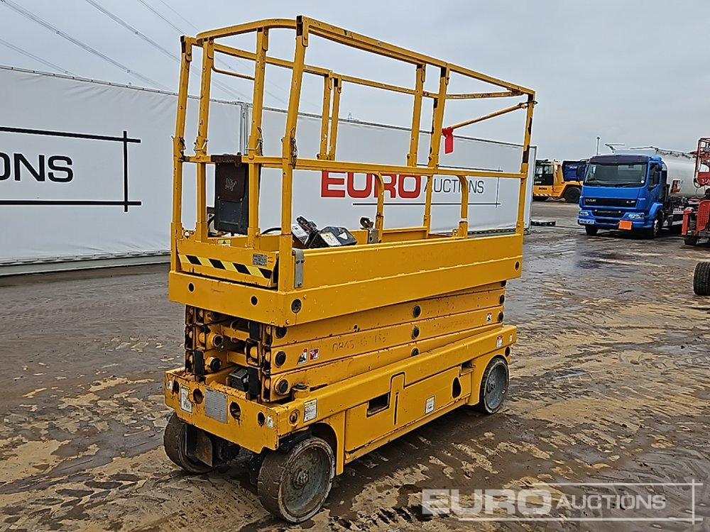 2012 Haulotte Compact 10N - Platformë ajrore: foto 1 2012 Haulotte Compact 10N - Platformë ajrore: foto 1