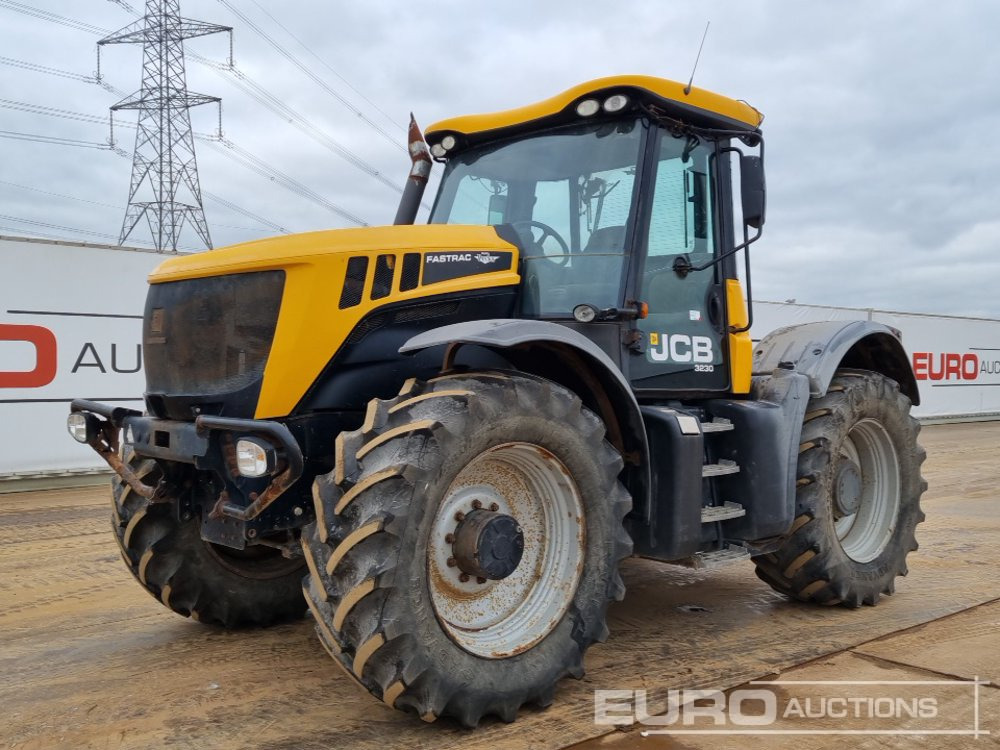 2014 JCB Fastrac 3230 - Traktor: foto 1 2014 JCB Fastrac 3230 - Traktor: foto 1
