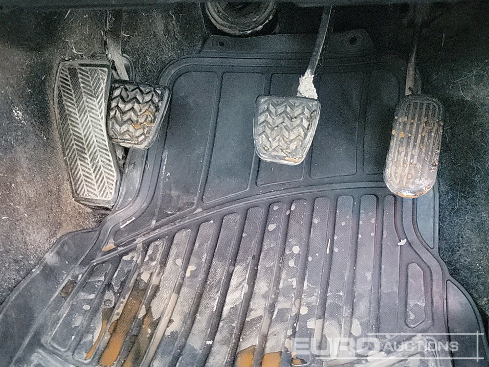 Pick up 2014 Toyota Hilux: foto 31