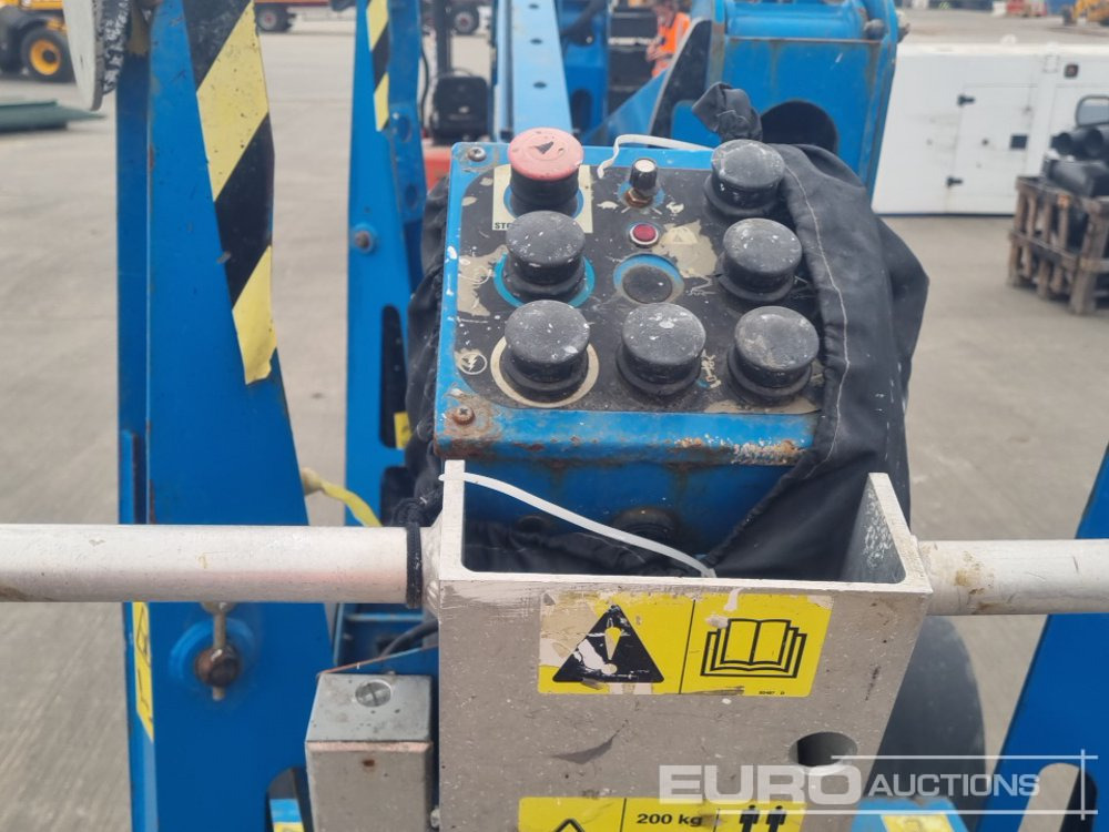 Platformë ajrore 2015 Genie TZ-34: foto 24