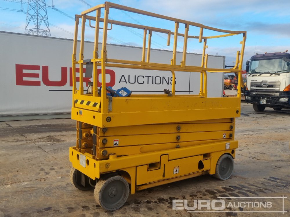 2015 Haulotte Compact 10N - Platformë ajrore: foto 1 2015 Haulotte Compact 10N - Platformë ajrore: foto 1