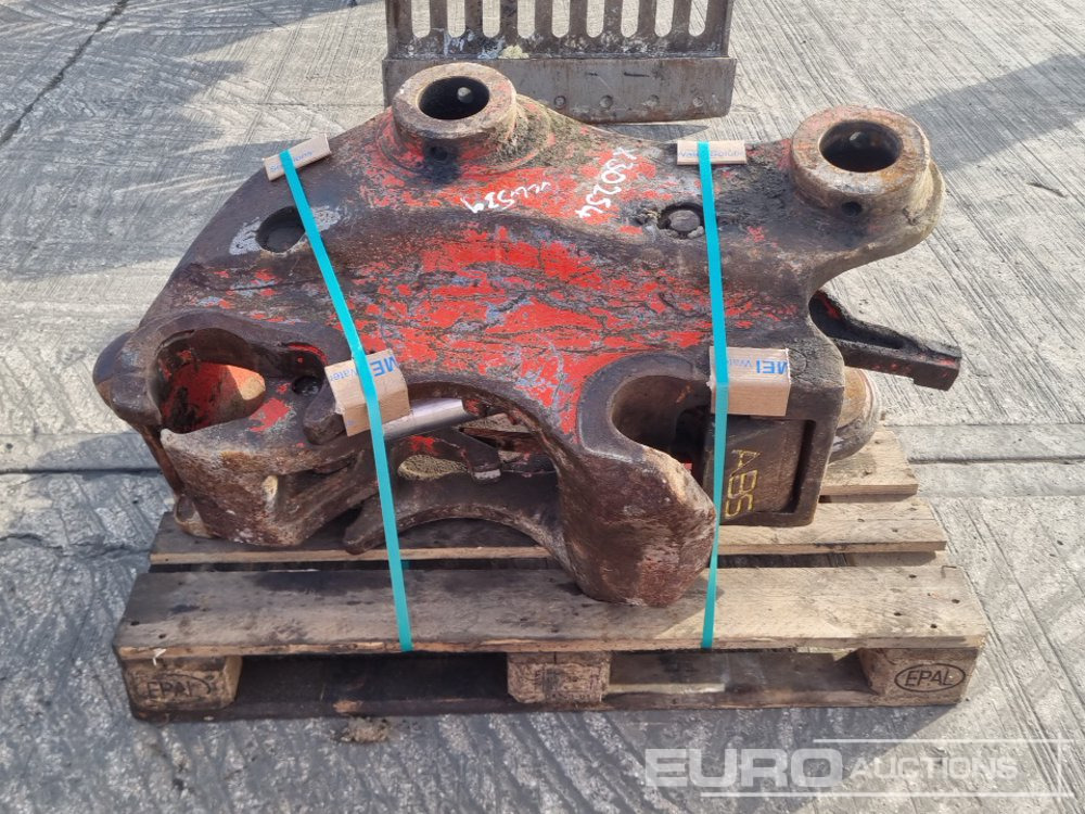 2016 Miller Hydraulic Double Lock QH 100mm Pin to suit 40 Ton Excavator - Bashkues i shpejtë: foto 2 2016 Miller Hydraulic Double Lock QH 100mm Pin to suit 40 Ton Excavator - Bashkues i shpejtë: foto 2