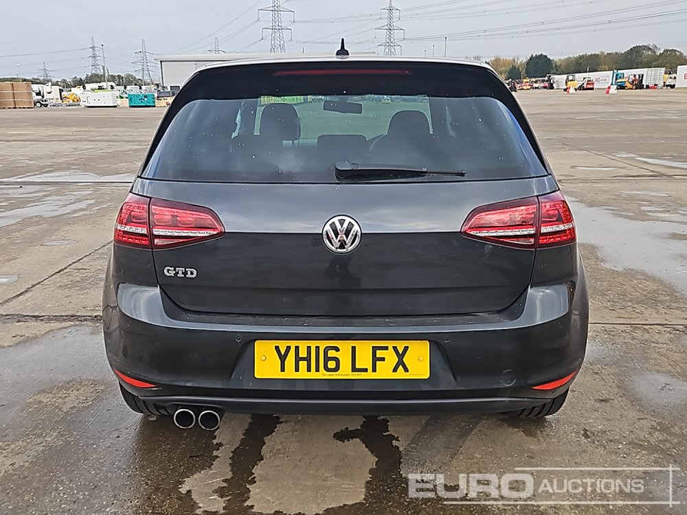 2016 Volkswagen Golf - Veturë: foto 4 2016 Volkswagen Golf - Veturë: foto 4
