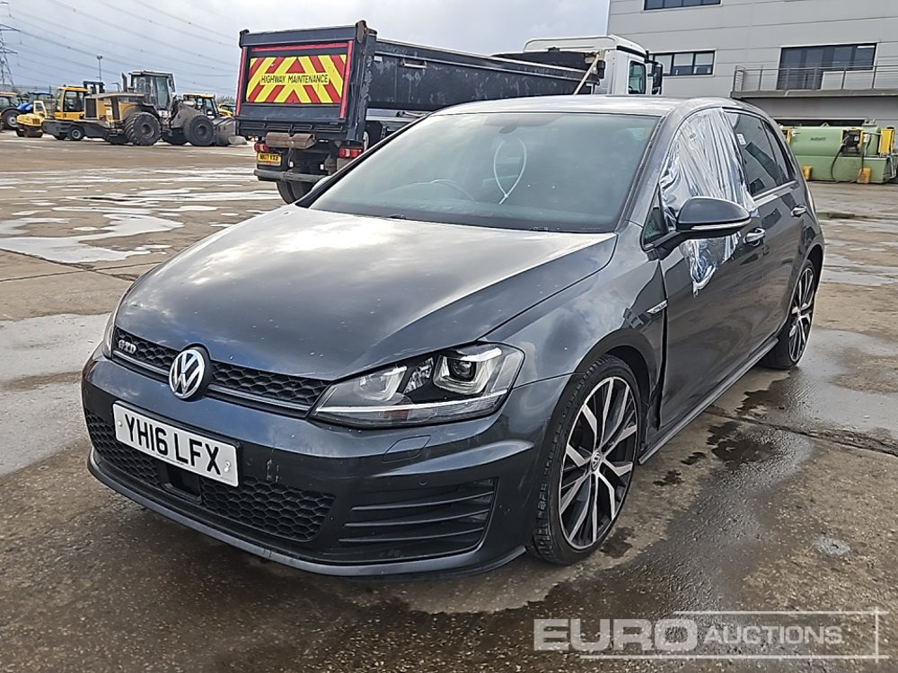2016 Volkswagen Golf - Veturë: foto 1 2016 Volkswagen Golf - Veturë: foto 1