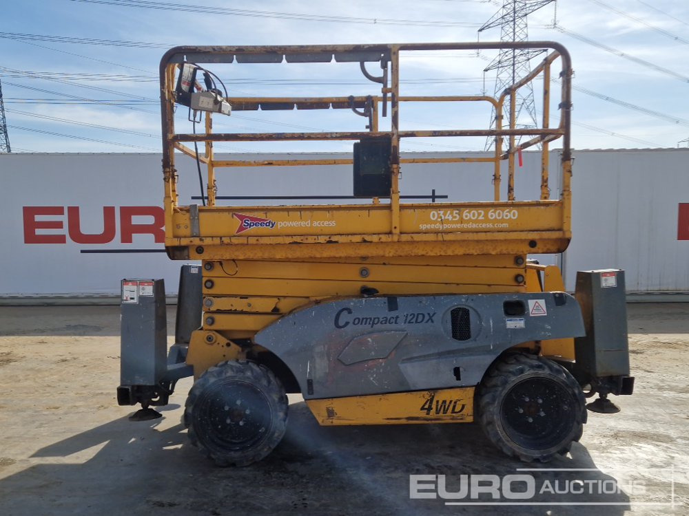 2017 Haulotte Compact 12 DX - Platformë ajrore: foto 2 2017 Haulotte Compact 12 DX - Platformë ajrore: foto 2