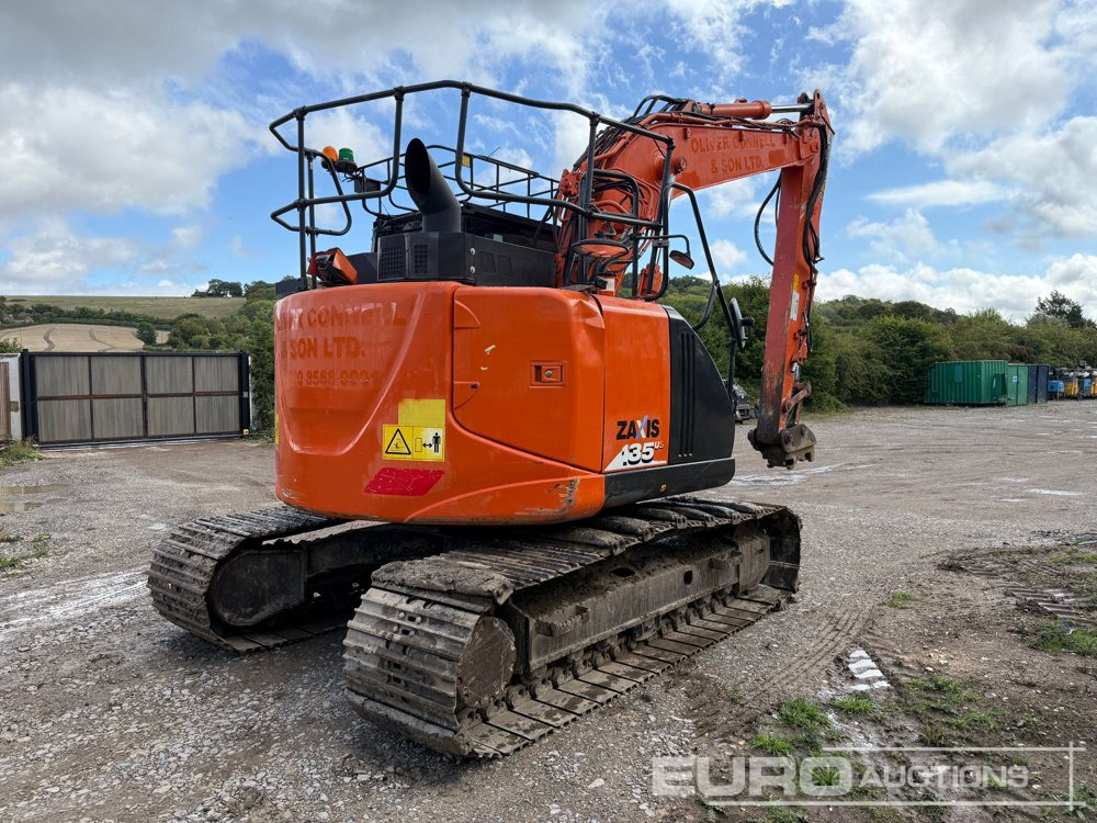 2017 Hitachi ZX135US-6 - Ekskavator me zinxhirë: foto 5 2017 Hitachi ZX135US-6 - Ekskavator me zinxhirë: foto 5