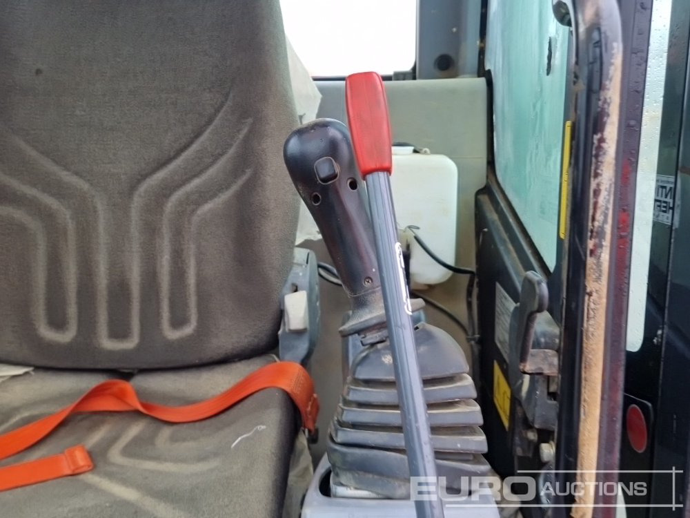 Miniekskavator 2017 Kubota KX080-4A: foto 40