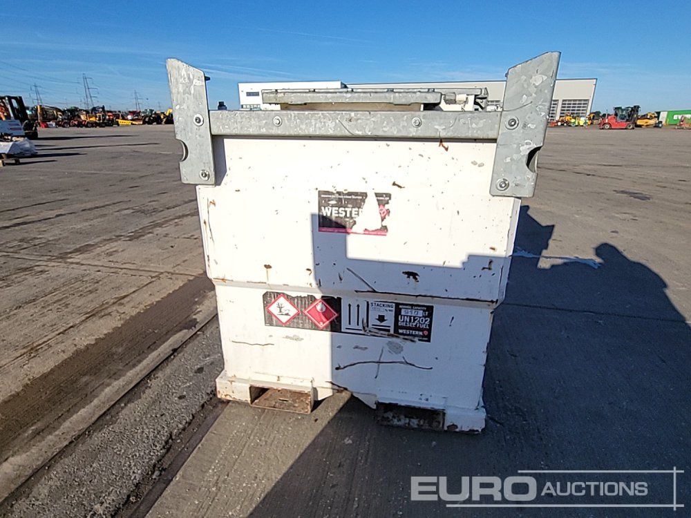 2017 Western 10TCG - Rezervuari i magazinimit: foto 4 2017 Western 10TCG - Rezervuari i magazinimit: foto 4