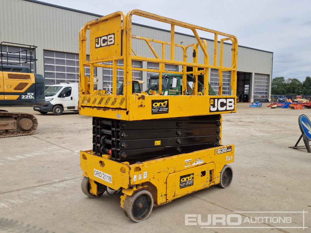 2018 JCB 3246E - Platformë ajrore: foto 1 2018 JCB 3246E - Platformë ajrore: foto 1