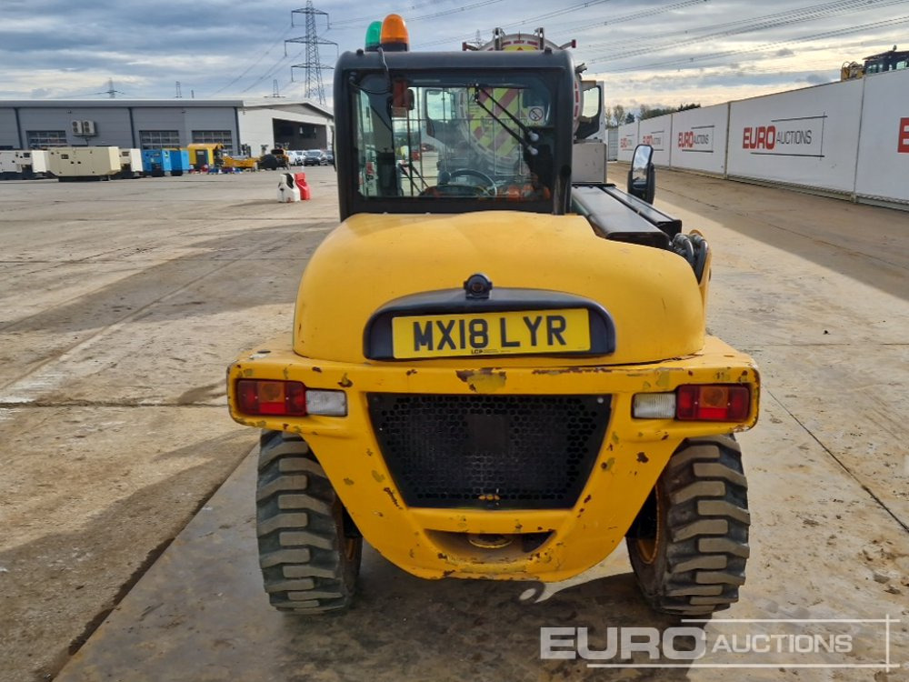 2018 JCB 520-40 - Ekskavator teleskopik: foto 4 2018 JCB 520-40 - Ekskavator teleskopik: foto 4