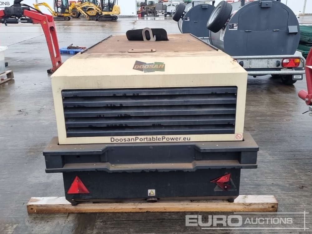 2019 Doosan 7/73-10/53 250CFM - Kompresor ajri: foto 4 2019 Doosan 7/73-10/53 250CFM - Kompresor ajri: foto 4